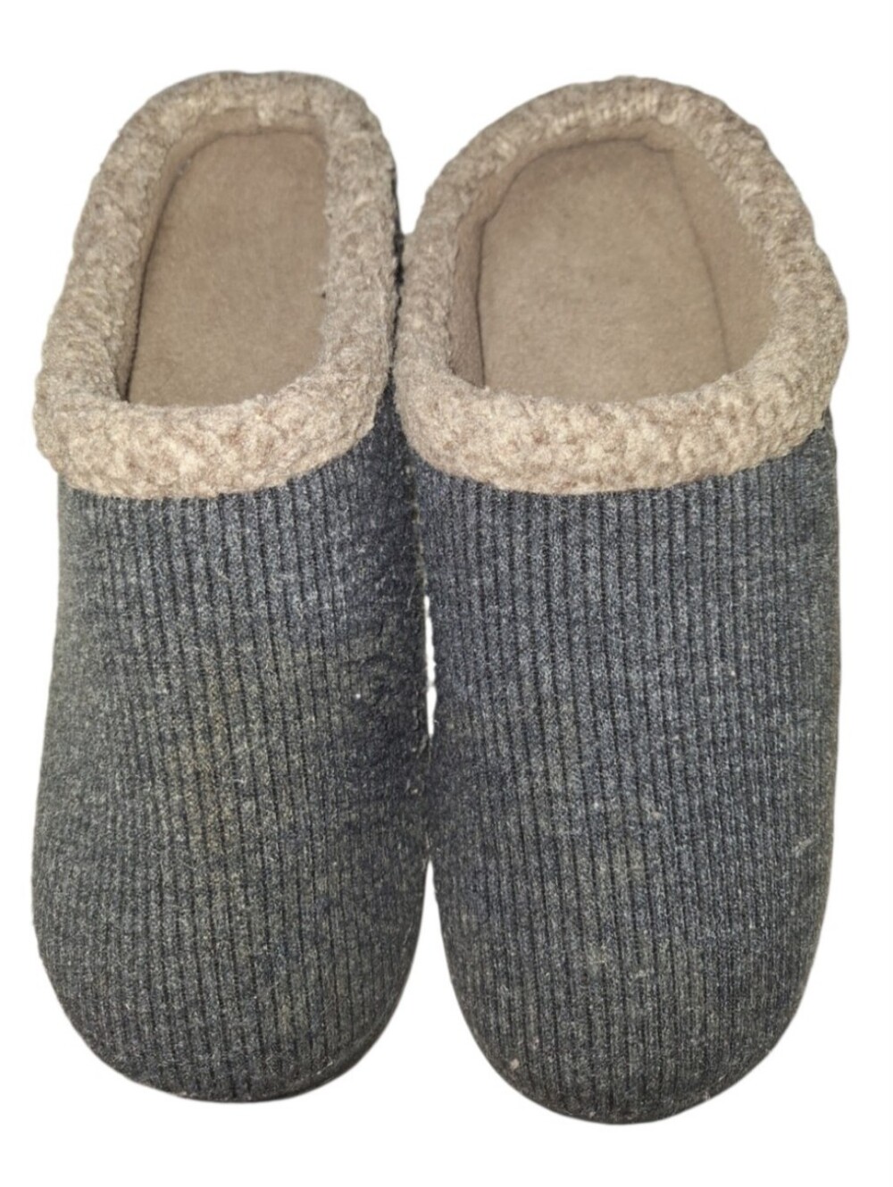Isotoner Cozy Gray Slip-On Slippers with Sherpa Trim